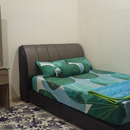 Illa Bella Homestay Jasin מראה חיצוני תמונה