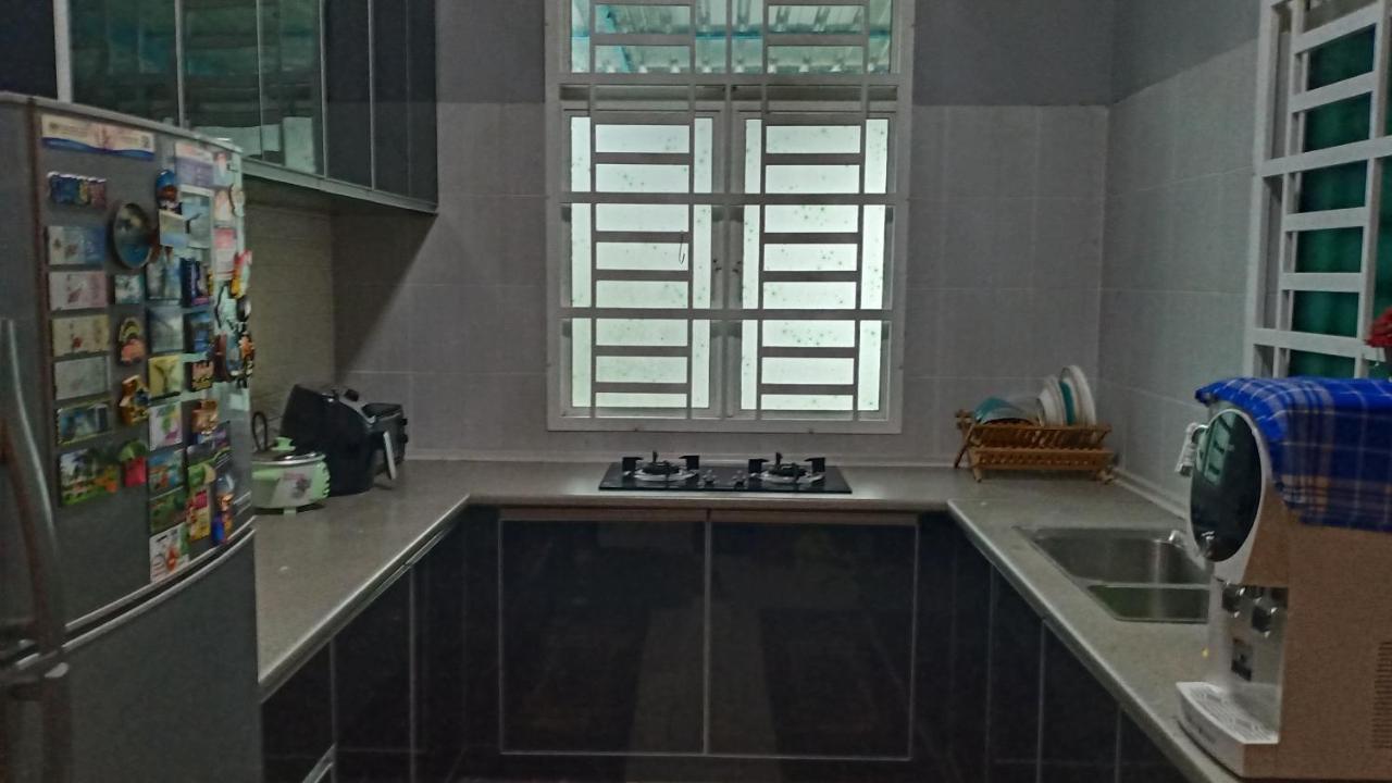 Illa Bella Homestay Jasin מראה חיצוני תמונה